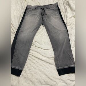 DIESEL SWEATPANTS SIZE 34/32